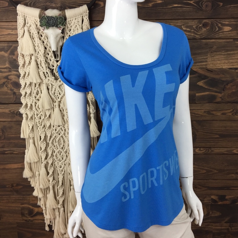 NIKE | Swoosh Logo Deep Scoop Neck Tee Blue